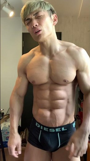 12 days before the East Japan Bodybuilding Championships. I had a nightmare... I'm in the final s...