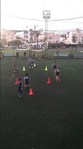 U9 Coordination exercise with ball / Exercice de coordination avec ballon #practice #football