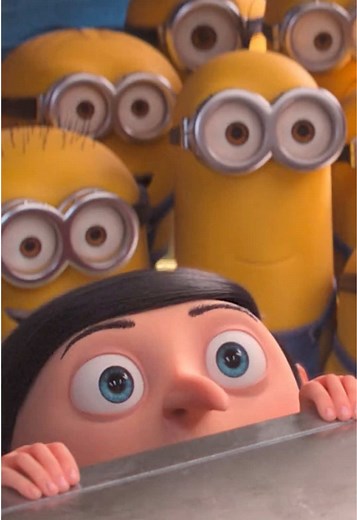 Pollito Convence a Todos en Minions: Nace un Villano