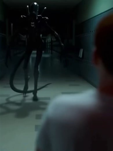 Sobrevivirias una noche entera en esta situación? #alien #school #terror #shorts