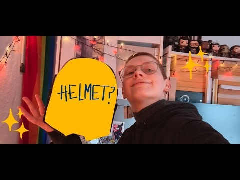 working on Mando helmet and yapping about stuff :)
