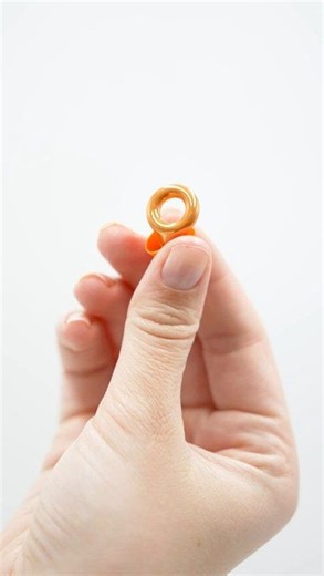 Sun’s out, Loops out 🌞 Make it your season to shine. Tell us your fave color from the Loop Solstice Collection https://bit.ly/LoopLinkInBioFB | Loop