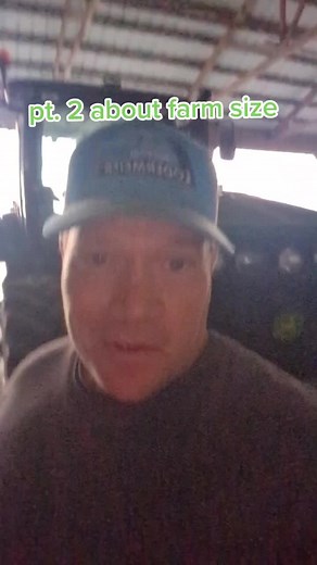 it's not the size of your farm. it's what it grows. #grainfarmer #farmtok #farmlife #johndeere @chuckweldon