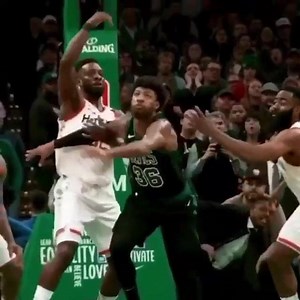 Poetry in motion. | Clutch Basketball