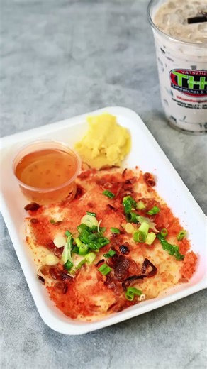 Bánh Bèo is one of those dishes that keeps you coming back. Pick up a tray to snack on, share, or enjoy as a light meal. We offer party trays too—they never disappoint. #thhsandwiches #banhbeo #vietnamesefood #vietnameserestaurant #ocrestaurants