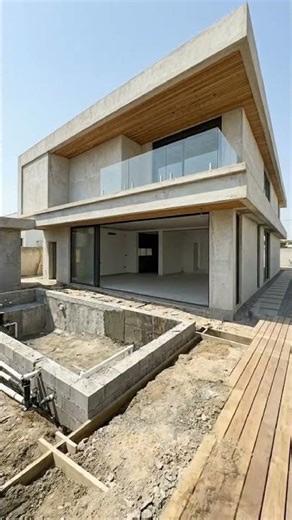 This Modern House With an Infinity Pool Will Take Your Breath Away