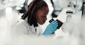 Black Woman Microscope Study Science Laboratory Stock Footage Video (100% Royalty-free) 3739405167 | Shutterstock