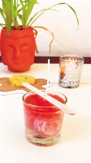 A candle of pure lux and love ❤️ 🧡