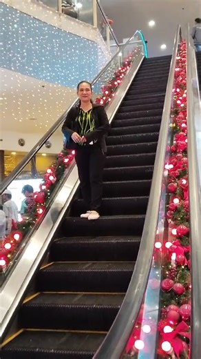 Hello 👋 Philippines 🤗🥰😁 it's Nice to be back 🤗 #GoodMorningEveryone #fblifestyle #hashtagfollowers | Levy Bergantiños