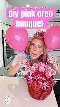 DIY Pink Oreo Cookie Bouquet #recipeshorts 💗 Easy No-Bake #giftidea