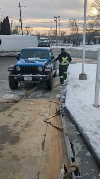 Jeep Gladiator — Electrical Failure Tow (Neutral Release)