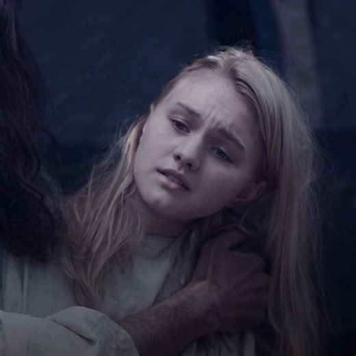 While held captive, Elizabeth fights to survive and find a way to escape her abductors #IAmElizabethSmart #lifetimemoviemoment | Lifetime