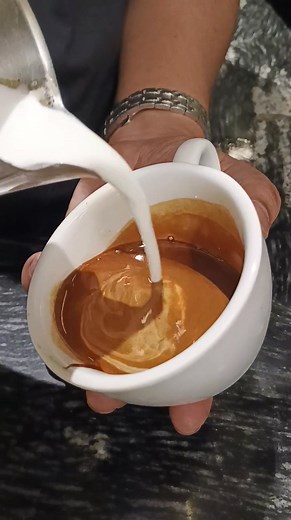 6.8K views | Latte Art tutorial Transparent ☕ #latteart #latte #barista #training #cafe #baristaskills #coffeelover #baristadaily #baristachallenge #baristalife | N I S H a T69" | Facebook