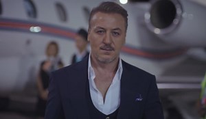 Baris Falay, Selim din "Yaman" si Kerpenten Ali din "Ezel", va aparea in serialul "Furtuna pe Bosfor"! Uite cine va fi misteriosul personaj pe care il interpreteaza