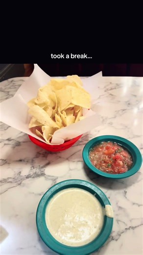 clean with me! #twu #texaswomansuniversity #cleanwithme #dormreset