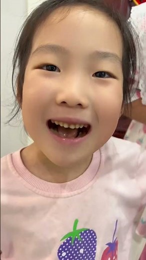 Have you ever seen chocolate brushing your teeth?# Record real life# Mother-daughter daily# Parent-