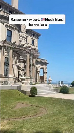 Have you ever visited The Breakers in Newport, Rhode Island? 🤍I was amazed by the beauty