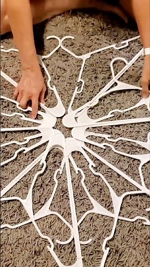 EASY CHEAP DIY Coat Hanger HUGE Snowflake Decor!