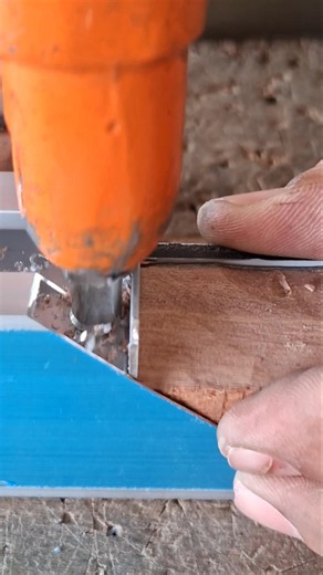 We tie the wood and spigot. #shots #works #aluminium #cncmill #wood #craftsman #tools #diy #cnc