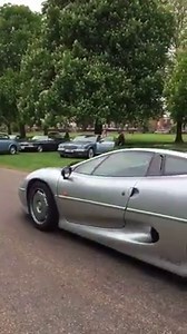 The first cars are starting to roll out of the Royal Windsor Jaguar festival | Jaguar Enthusiasts' Club