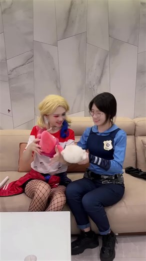 Doll Controls Joker's Body: Unbelievable Moments