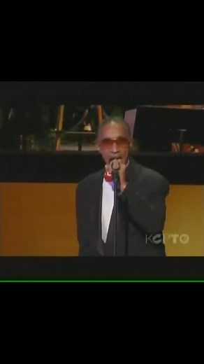 The Marcels – ”Blue Moon”...🎧 Watch full this song: https://topgoldenoldies.dohimusic96.com/the-marcels-blue-moon/?utm_source=facebook&utm_medium=hreel&utm_campaign=topgoldenoldies | Top Golden Oldies