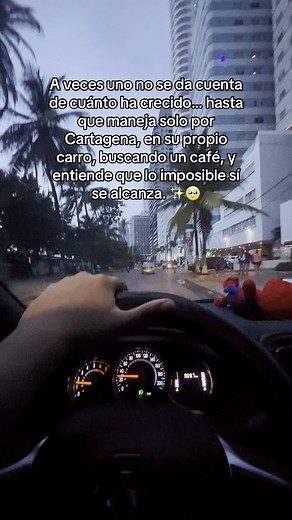 Lo soñé tantas veces… y hoy simplemente lo viví. No fue magia, fue trabajo, fue fe. Cartagena y un carro que algún día vi imposible. 💭❤️ #finalfeliz #sueños #cartagena #motivation