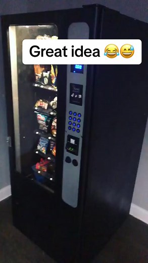 #jahlilbeats #jahlilbeatshollaatme #makingbeatsallday #yooooooooo #beats #producer #studio #makingbeats #producertok #mixtape