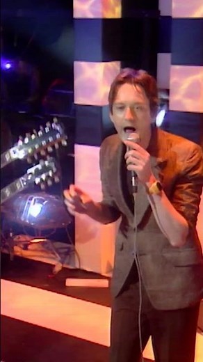 29/01/99 📺 Walk Like a Panther on Top of the Pops with Jarvis Cocker! #90smusic #jarviscocker