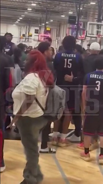 Kendrick Perkins Held Back In Heated Argument At Son's AAU Game