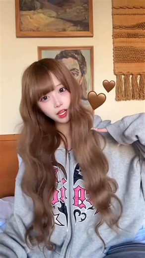Kirari on Instagram: "アメリカのディズニーに行く準備🇺🇸💙 #ヘアアレンジ #メイク #makeup #メイク動画 #asmr"