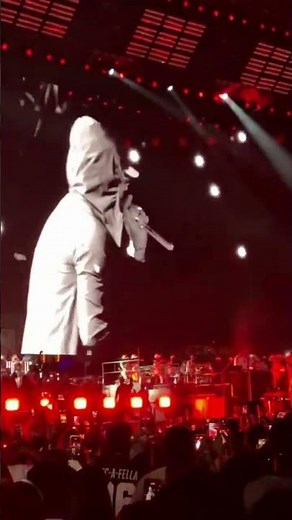Eminem performs “Renegade” with Jay-Z at Yankee Stadium 2026