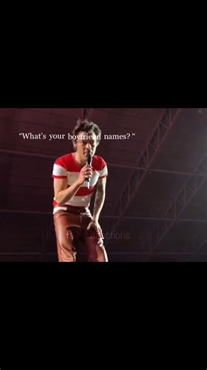 One direction memórias on Instagram: "lembrou do Louis dele 🥰🥰🥰🥰 #OneDirection #1D #Directioner #1DForever #OneDirectionFans #DirectionersUnite #1DUpdates #1DStans #HarryStyles #LiamPayne #LouisTomlinson #NiallHoran #ZaynMalik #ziam #larry #Zarry #ziall #lilo #nouis #narry #lirry #zouis #niam"