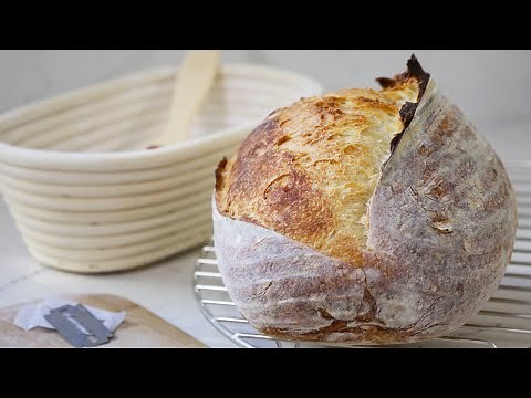 Baking Sourdough While Working 12+ Hours a Day, The Hands-off Approach