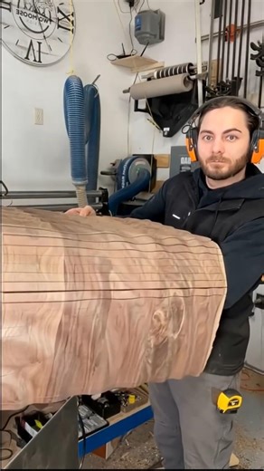 Ye Lakdi Rubber Ki Tarah Mud Jati Hai 😲