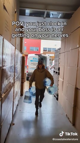 Rage baiting the poor guy