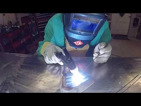 The ESAB ES180i Miniarc Rouge inverter Tig & Stick welder