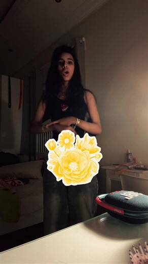 ‏Jouvarisالتيشيرت من هنا