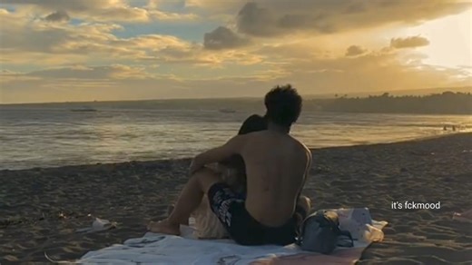 539K views · 10K reactions | this is your sign to go on a beach picnic, and catch sunset together. | Ғ ᴄ ᴋ ᴍ ᴏ ᴏ ᴅ | Facebook