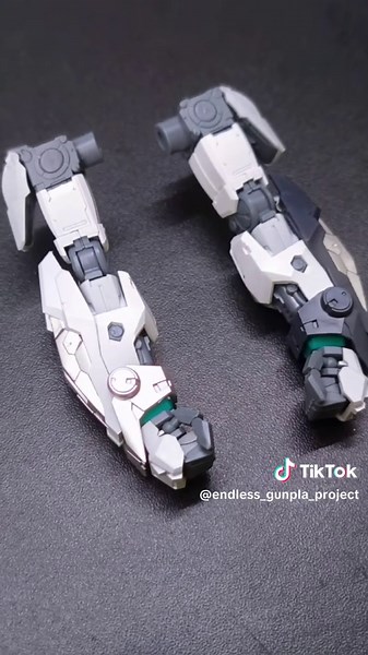 Gundam Thunderbolt V2 Model Kit Showcase