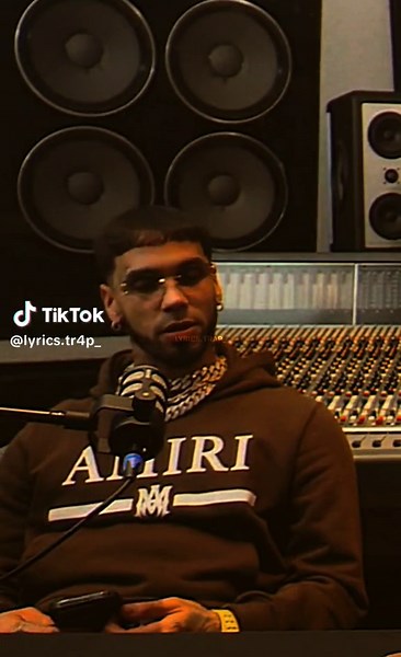 Intocable - Anuel ft. Eminem | Letras y Canciones