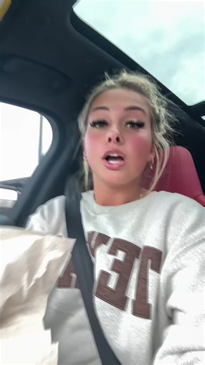 julia rose🌹 (@julia.whiteeee7)’s video of how to make matcha