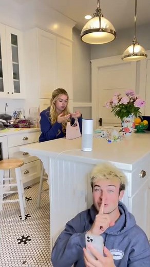 MY GIRLFRIEND DIDN'T LIKE WHAT ALEXA HAD TO SAY 😂 #shorts