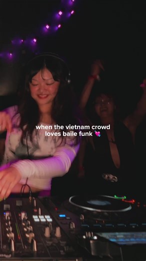Experience the Beats: Female DJs in Vietnam
