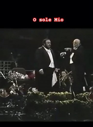Luciano Pavarotti's unforgettable performance of O Sole Mio in 1987, New York#osolemio#pavarotti