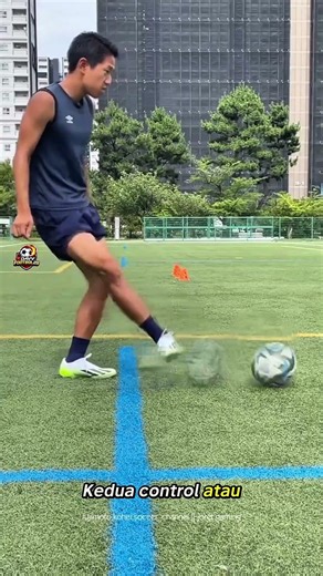 teknik dasar penting di sepak bola #fyp #football #sepakbola