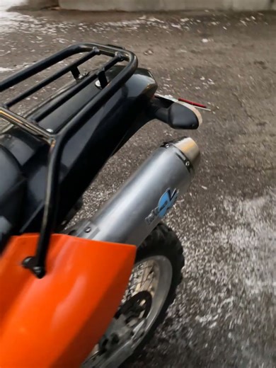 KTM 640 Lc4-E 2000 exhaust sound