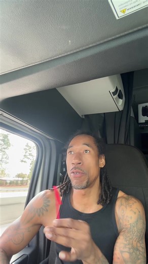 Mister67th (@mister67th)’s videos with Shake Your Body (Down to the Ground) (12