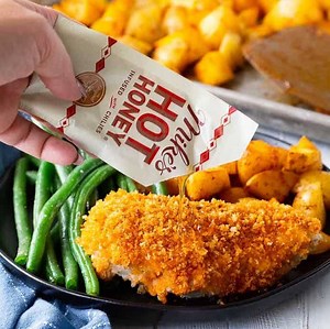 25K views · 39 reactions | Hot Honey Chicken is both easy and delicious and best of all delivered right to your doorstep with HelloFresh! #HelloFreshPartner #ad Recipe here: https://centslessdeals.com/hot-honey-chicken/ Use my code CENTSLESSMEALSFB80 to get $80 off, including free shipping on the first box! Additional restrictions apply, click here https://bit.ly/32GJWuC for more details. | The Shortcut Kitchen | Facebook