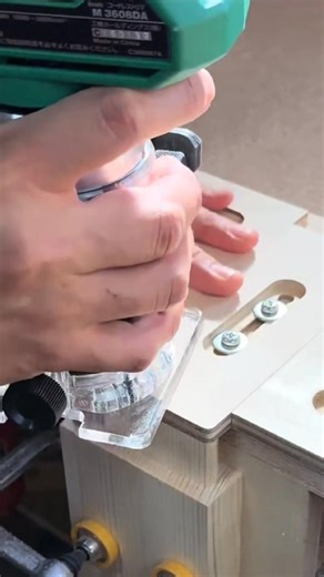 1.3K reactions · 57 shares | Easy and Accurate Mortising Jig #woodworking #diy #asmr #jig #joint | Linwood Sanders | Facebook